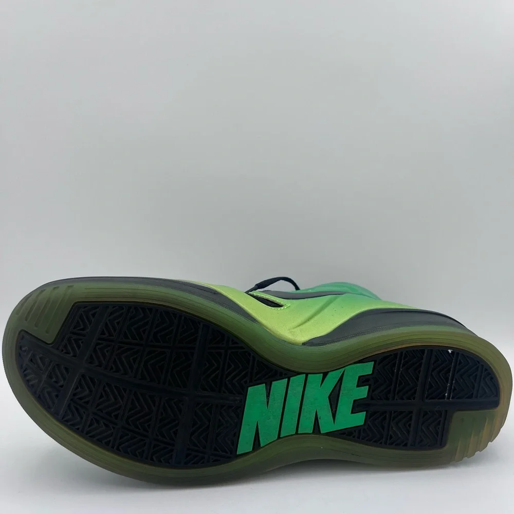 Size 11.5-‎ Nike Zoom Skyposite 